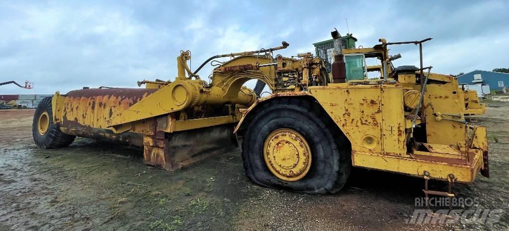 CAT 631 D Camion citerne à eau