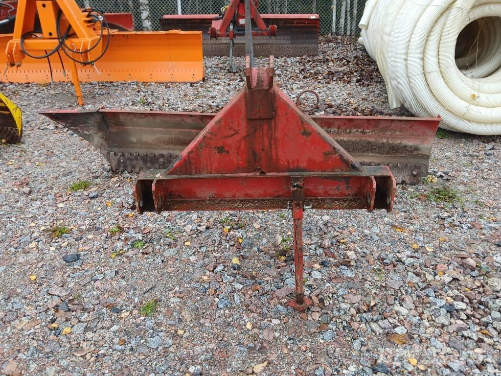 Sami 230 takalana Niveleuse, lame