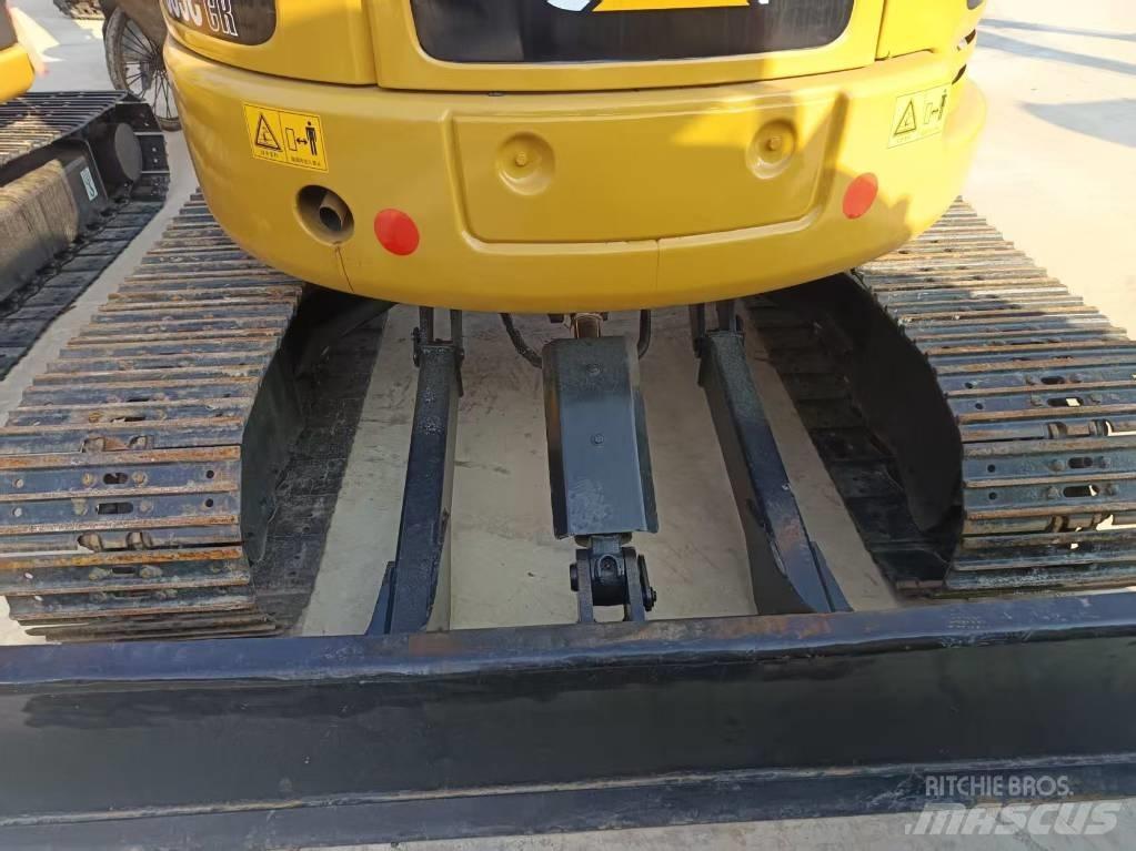 CAT 305 C CR Mini pelle < 7t