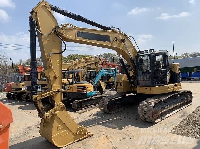 CAT 321 D LCR Pelle sur chenilles