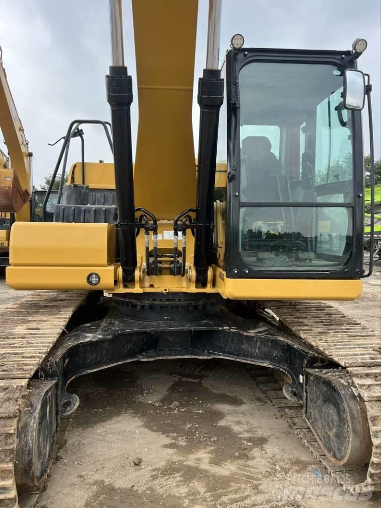 CAT 323 GC Pelle sur chenilles