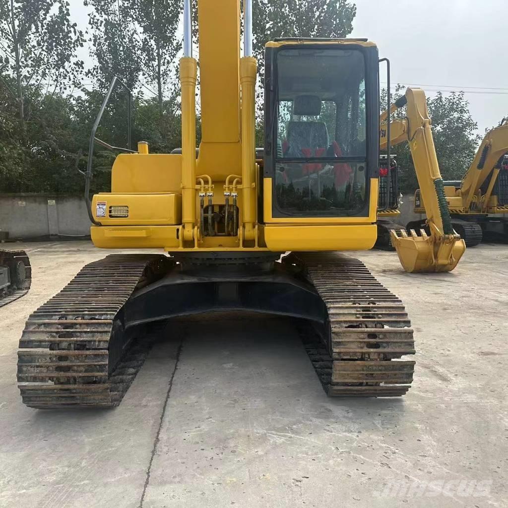 Komatsu PC 200-7 Pelle sur chenilles