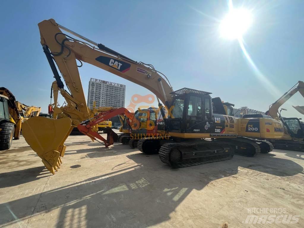 CAT 326 D2 Pelle sur chenilles