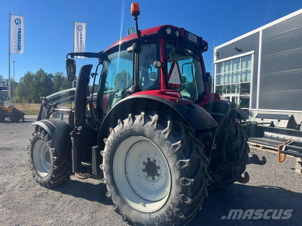 Valtra N 104 HiTech Tracteur
