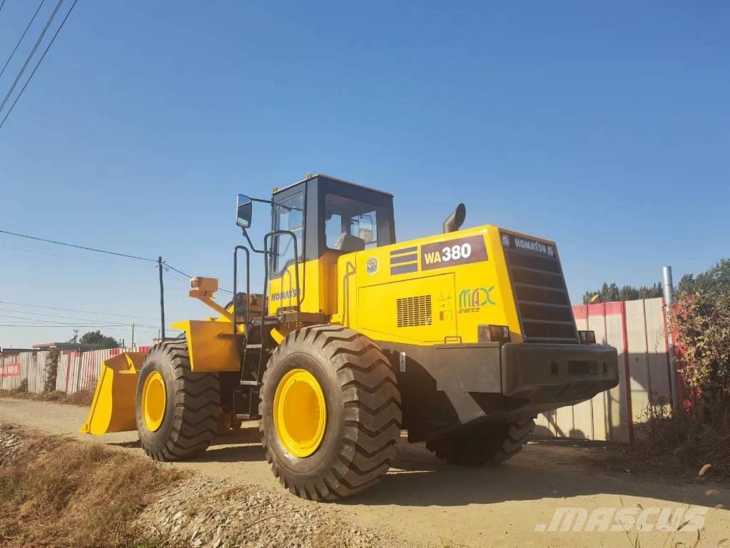 Komatsu WA 380-5 Chargeuse sur pneus