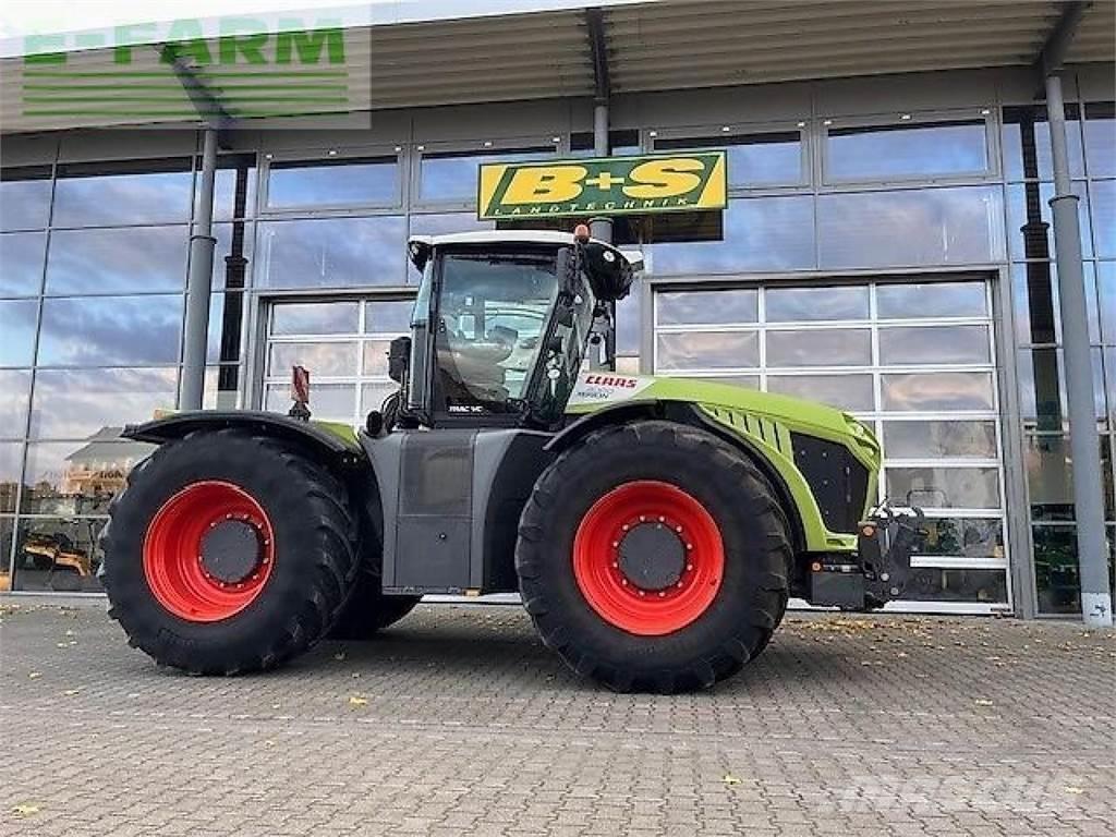 CLAAS xerion Tracteur