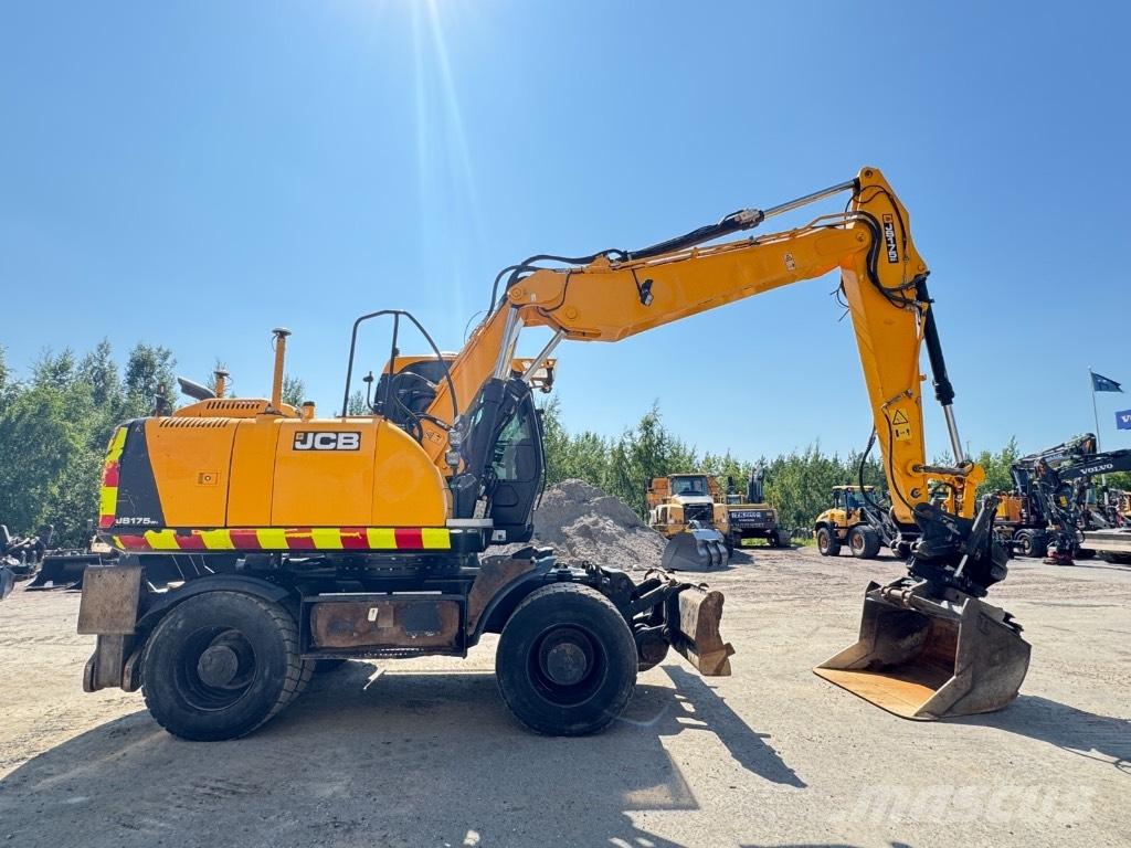 JCB 175 Pelle sur pneus