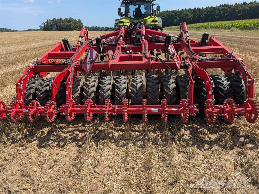 Horsch Tiger 4 MT Déchaumeur, cultivateur