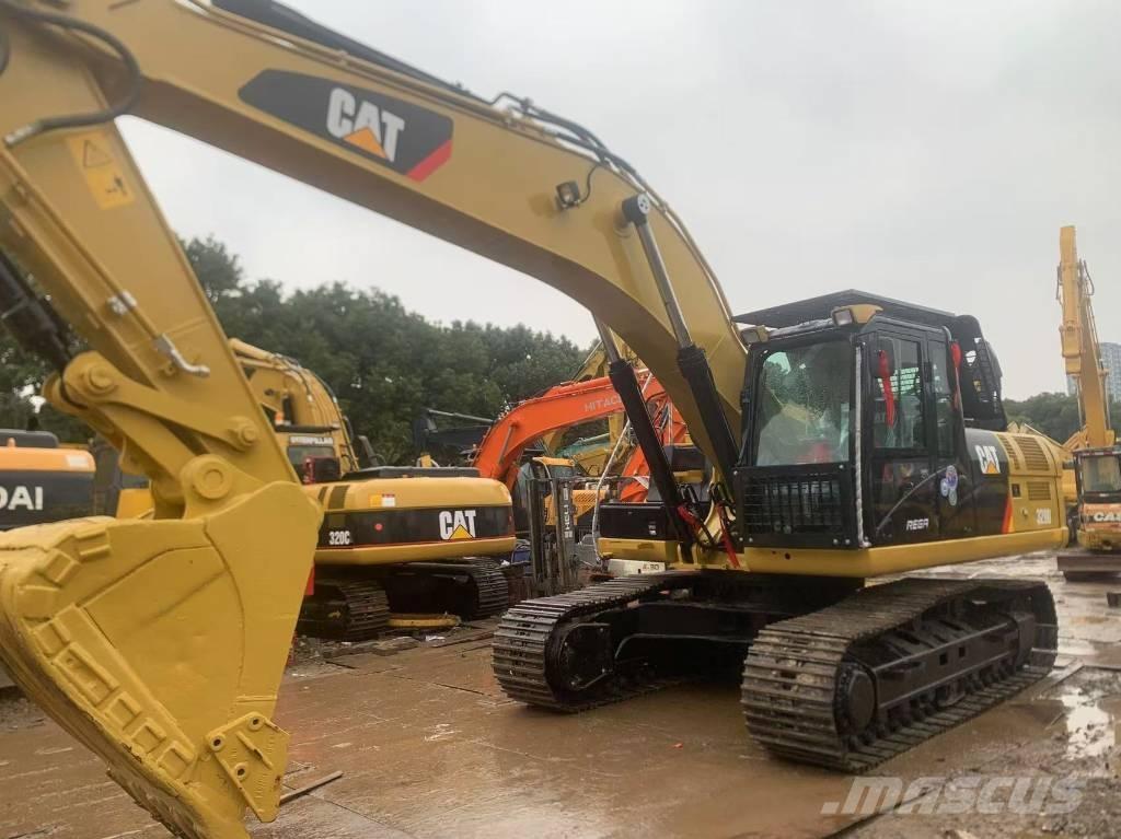 CAT 329 D Pelle sur chenilles