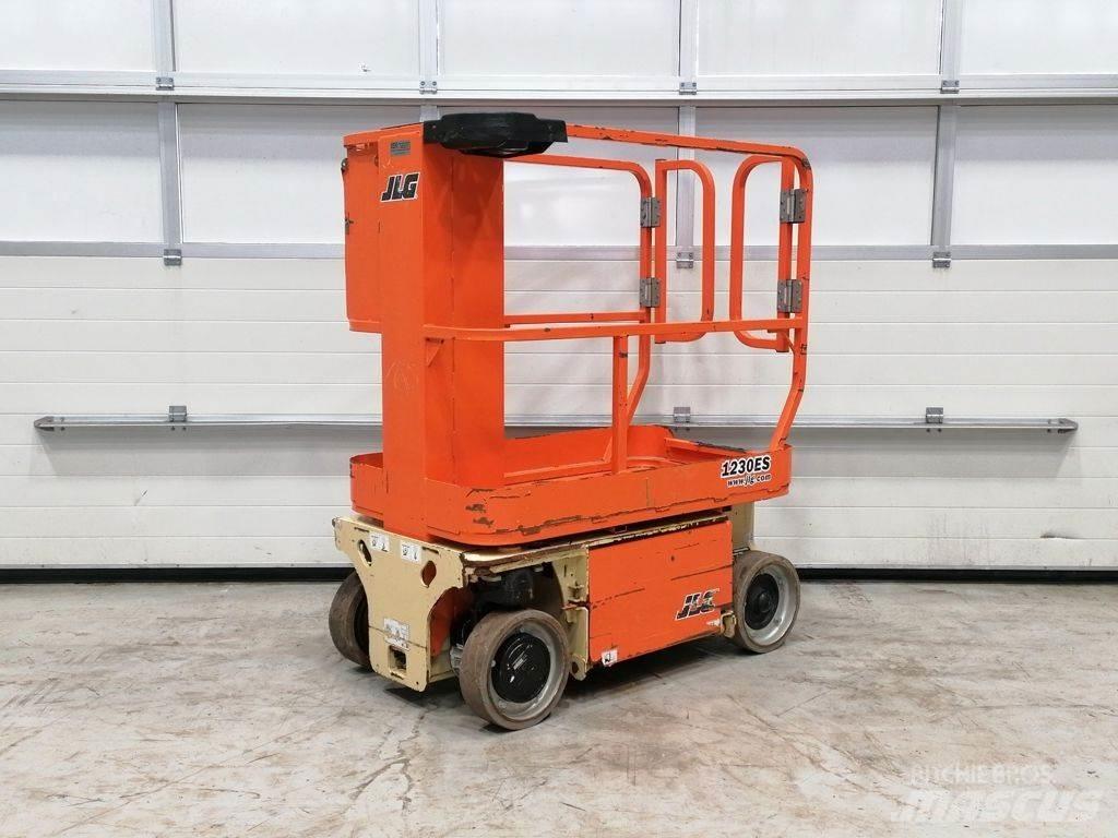JLG 1230ES Nacelle ciseaux