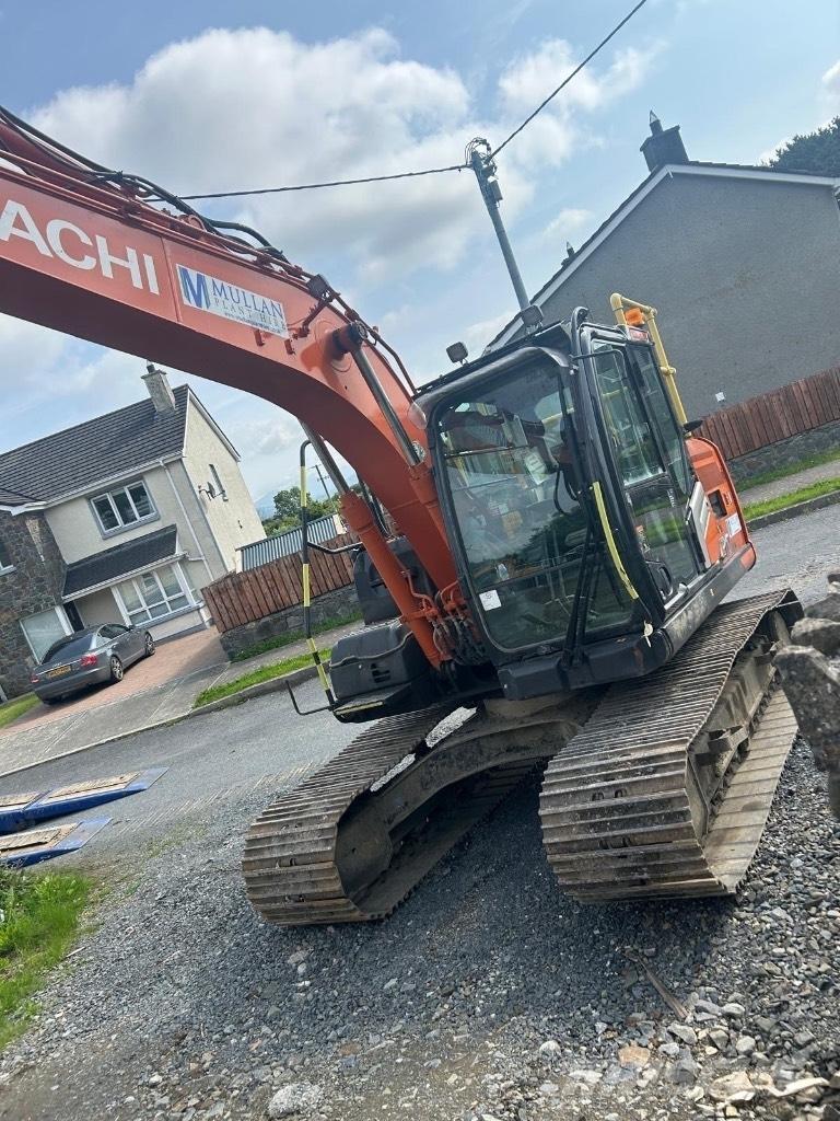 Hitachi ZX130 LCN-7 Pelle sur chenilles