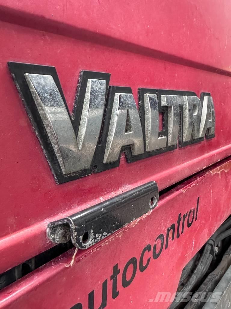 Valtra 900 Tracteur