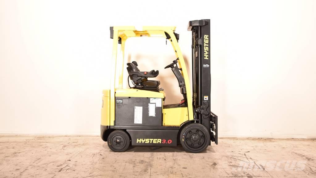 Hyster E3.0XN Chariots élévateurs électriques