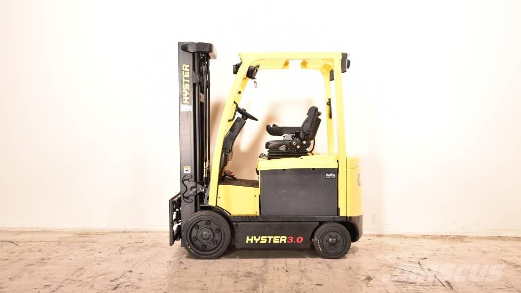 Hyster E3.0XN Chariots élévateurs électriques