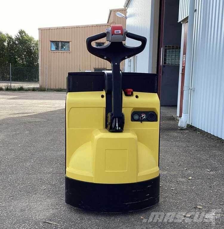 Hyster P2.0 Gerbeur accompagnant