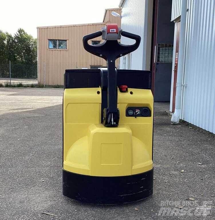 Hyster P2.0 Gerbeur accompagnant