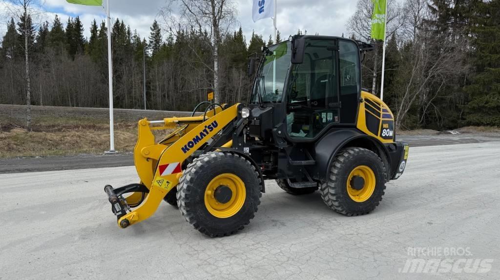 Komatsu WA 80 M Chargeuse sur pneus