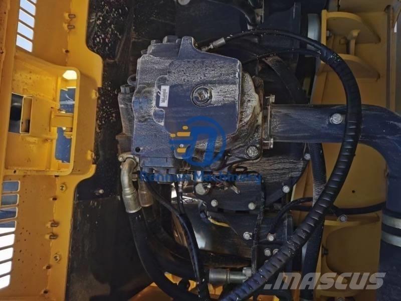 Komatsu PC360-7 Pelle sur chenilles