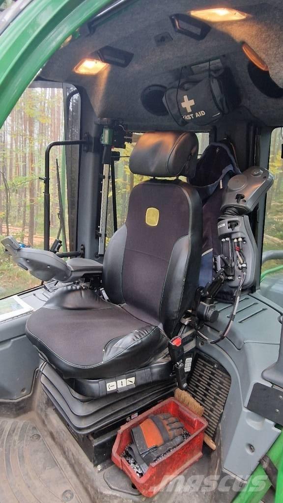 John Deere 1170G Abatteuse