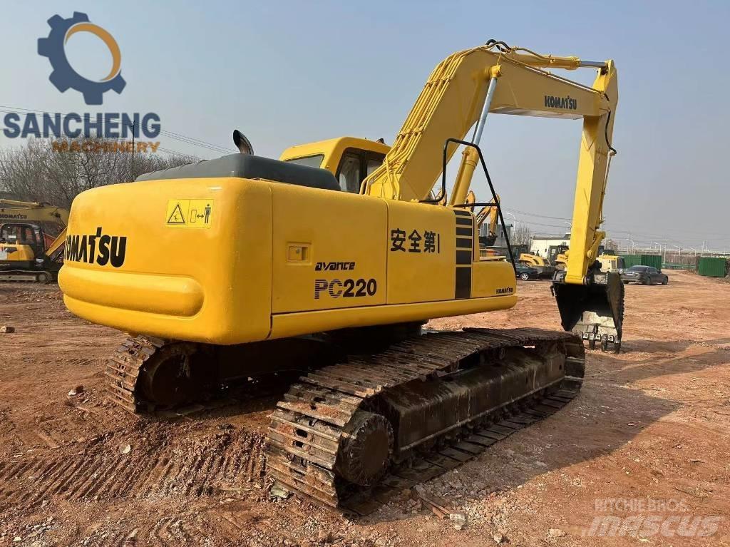 Komatsu PC 200 Pelle sur chenilles