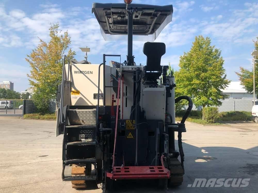 Wirtgen W 100 CFi Fraiseuse à froid