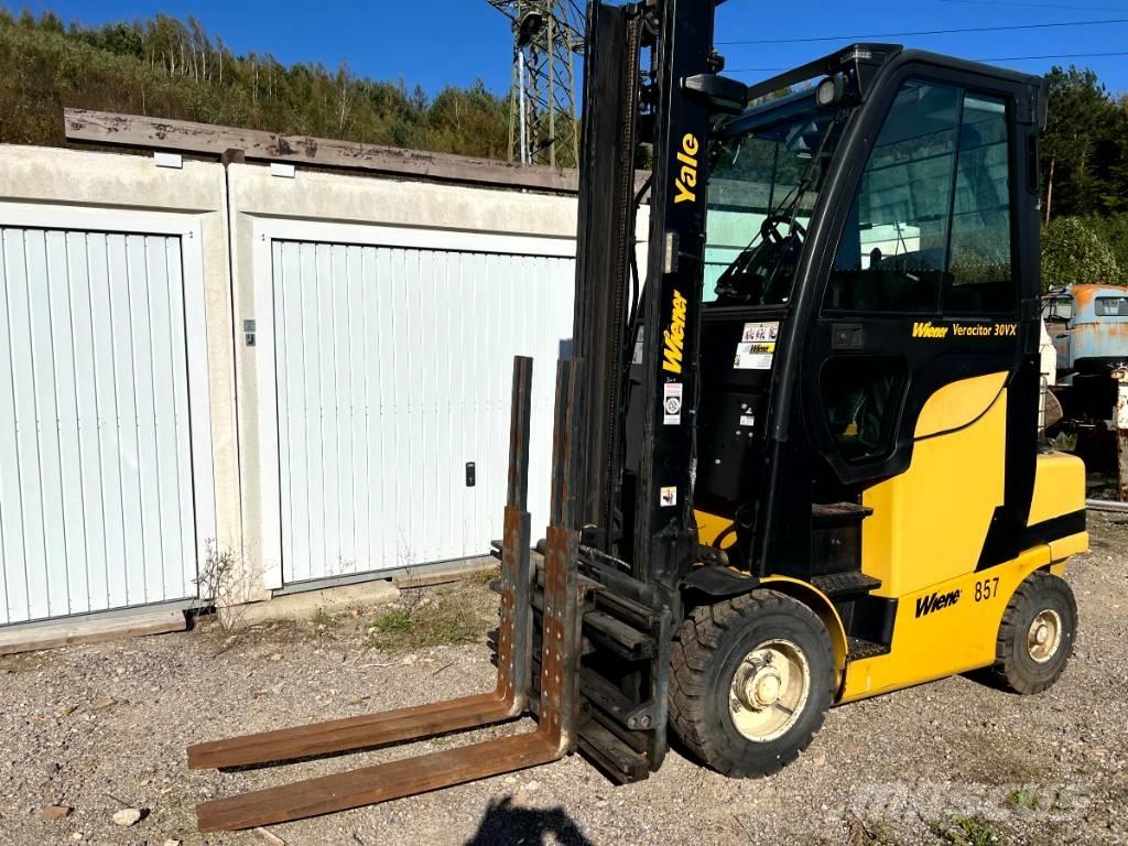 Yale GLP 030 VX Chariots GPL