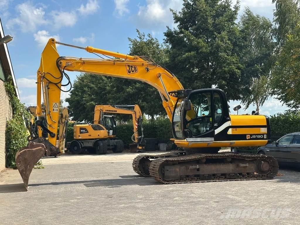 JCB JS190 LC Pelle sur chenilles
