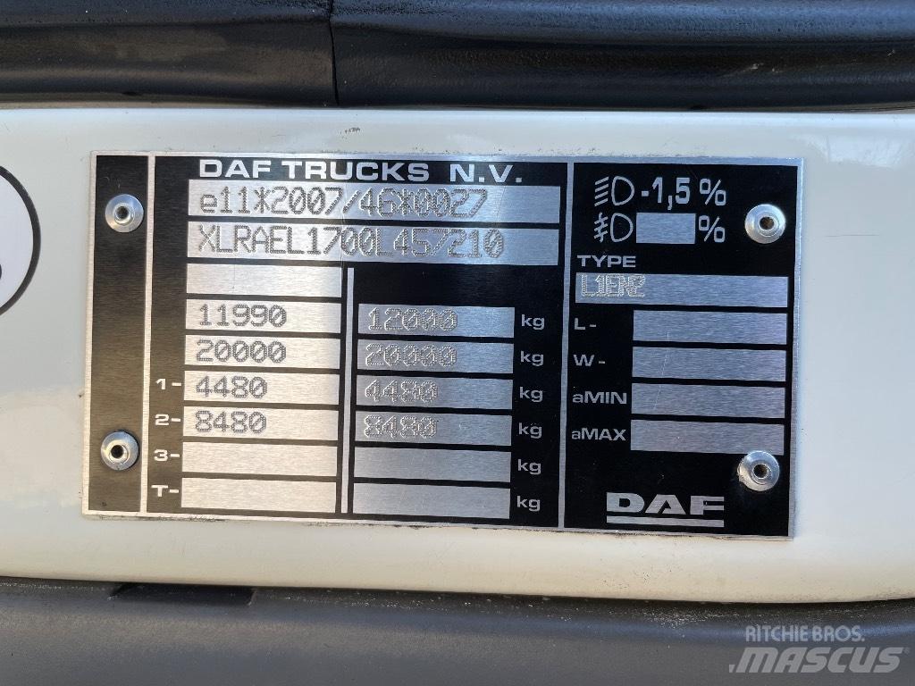 DAF LF220 Camion Fourgon