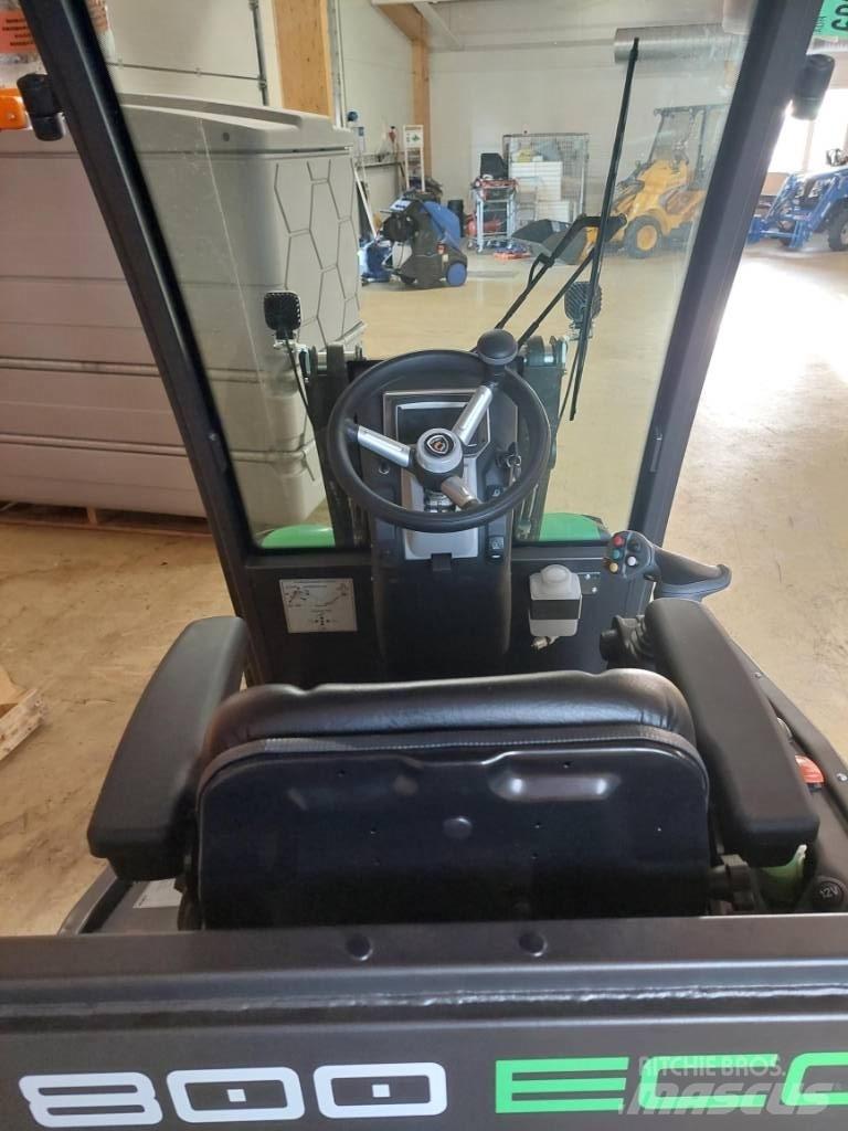 Castloaders 800 ECO Chargeuse multifonction