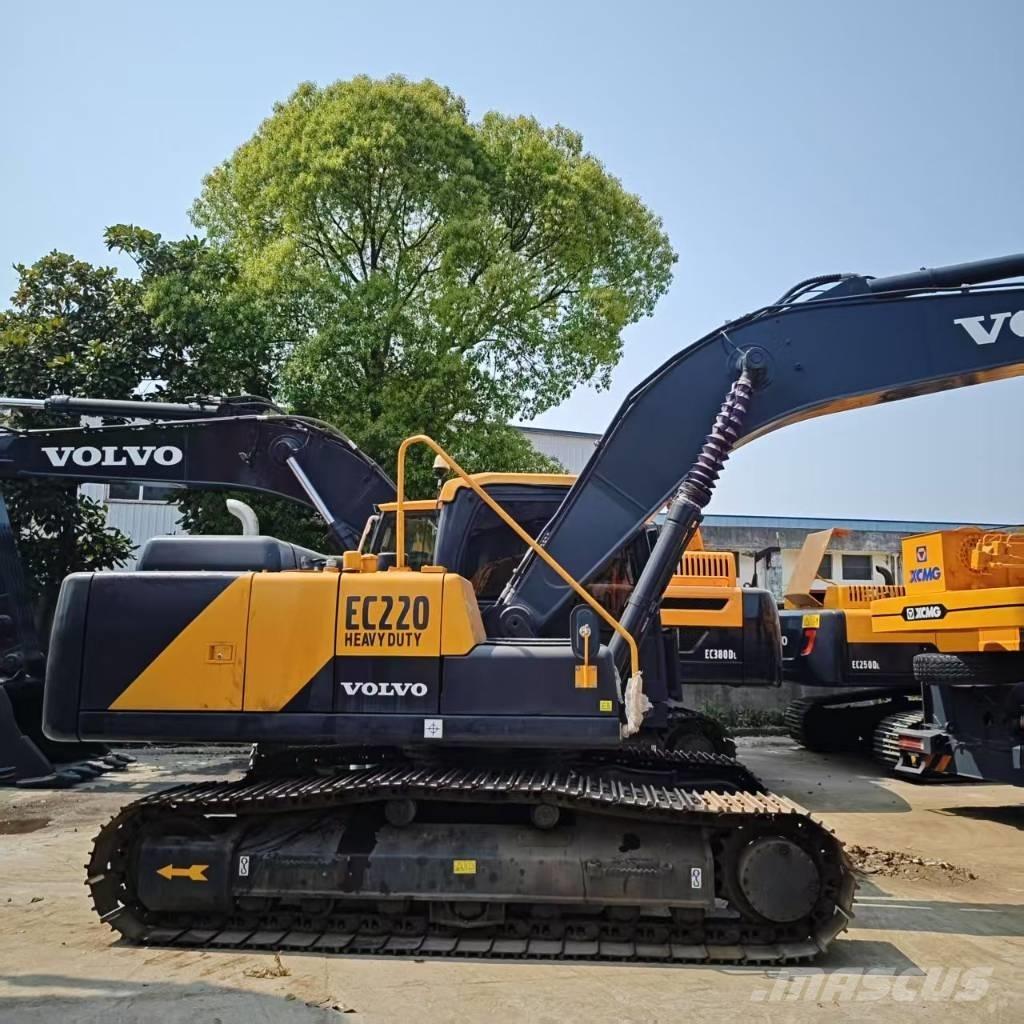 Volvo EC 220 Pelle sur chenilles