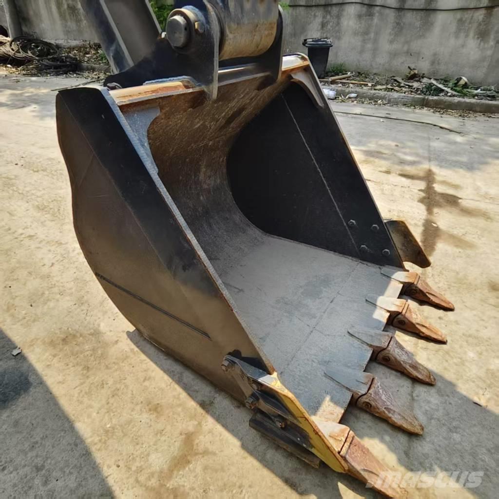 Volvo EC 220 Pelle sur chenilles