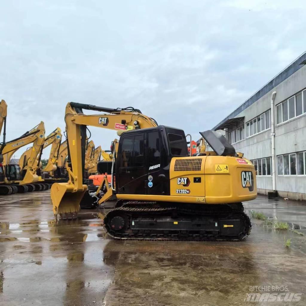 CAT 312 D Pelle sur chenilles