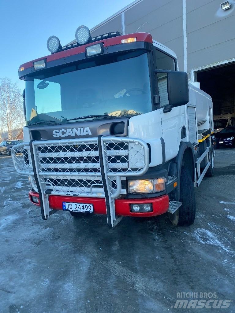 Scania 124 C 360 Motrici cisterna