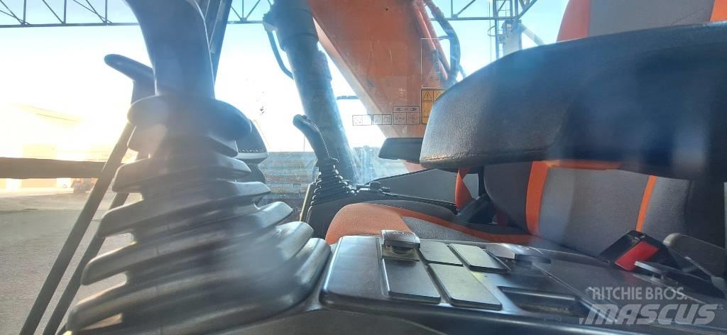 Doosan DX140LC-5 Pelle sur chenilles