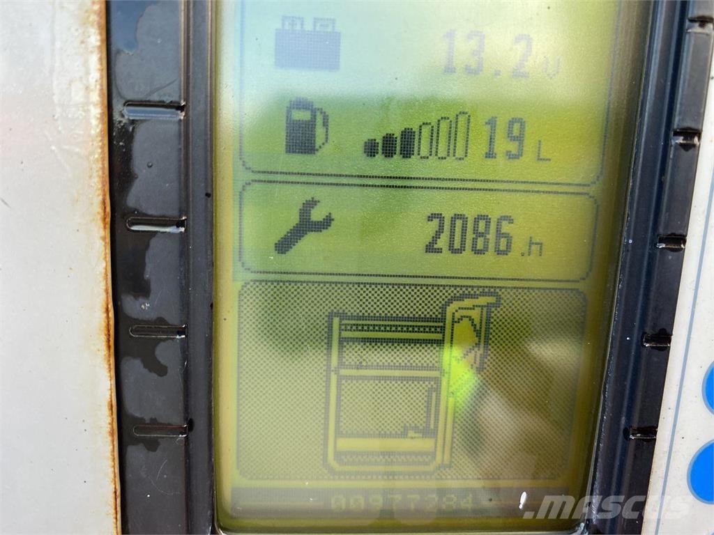 Manitou 160ATJ RC Nacelles articulées