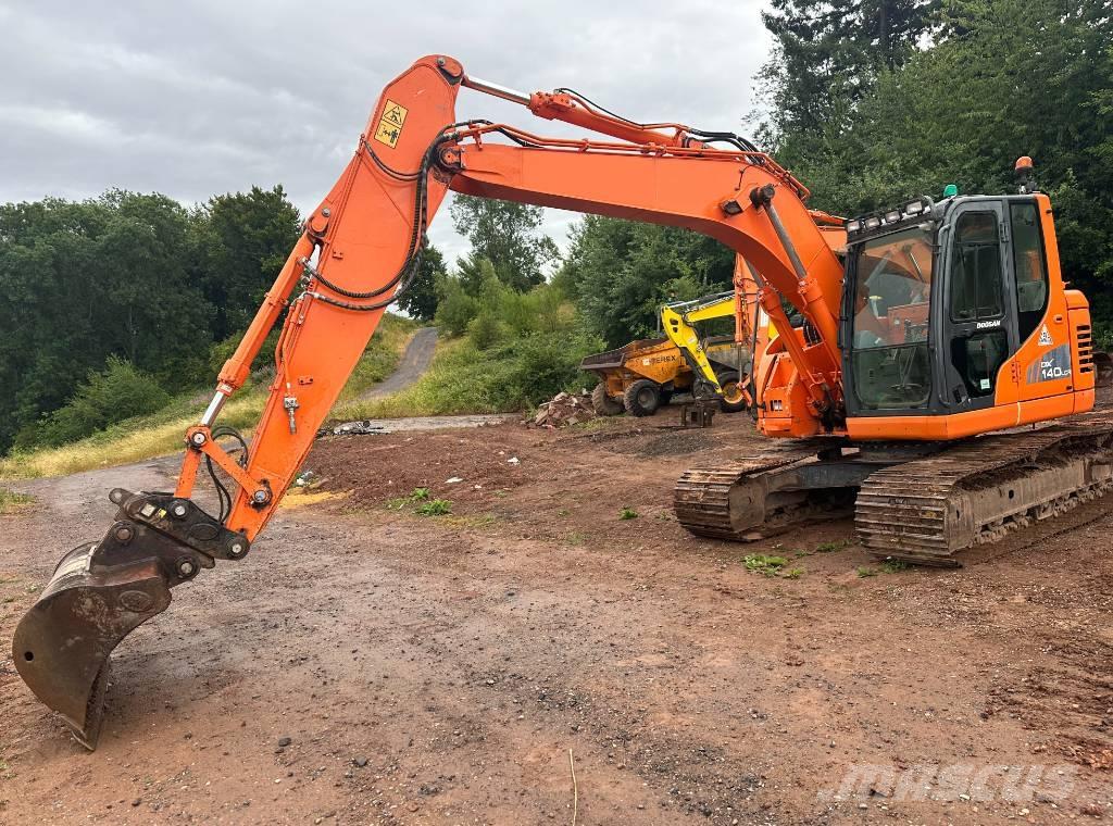 Doosan DX 140 LCR-3 Pelle sur chenilles