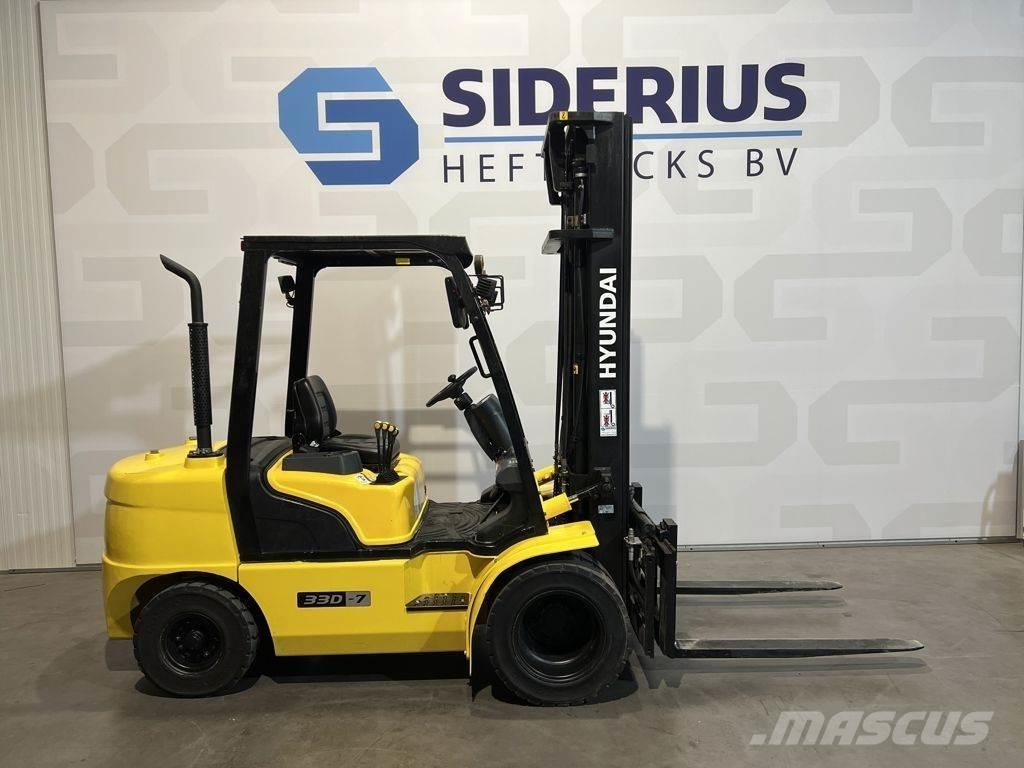 Hyundai 33D-7 Chariots diesel