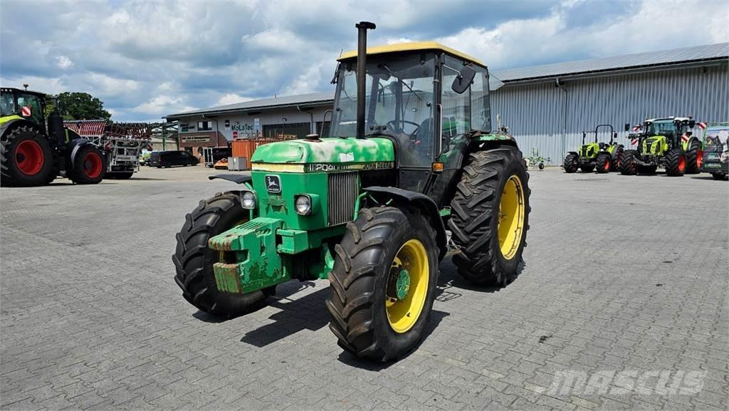 John Deere 2040A Tracteur