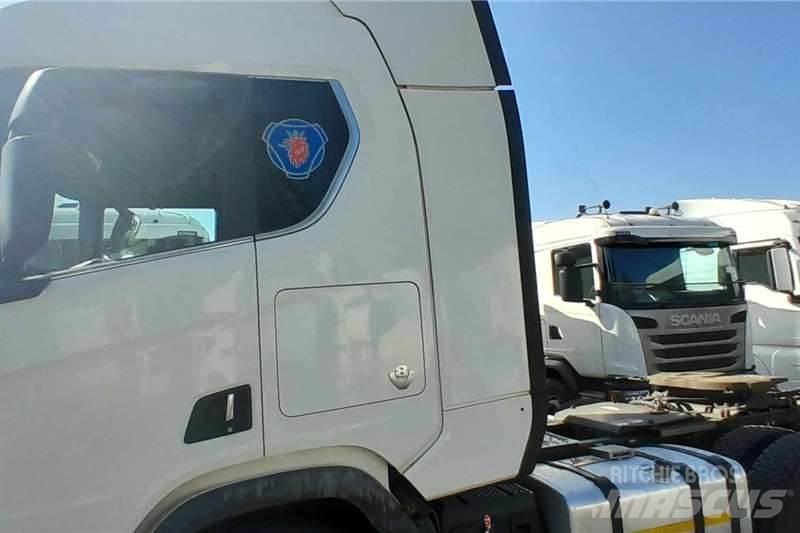 Scania G460 Autre camion