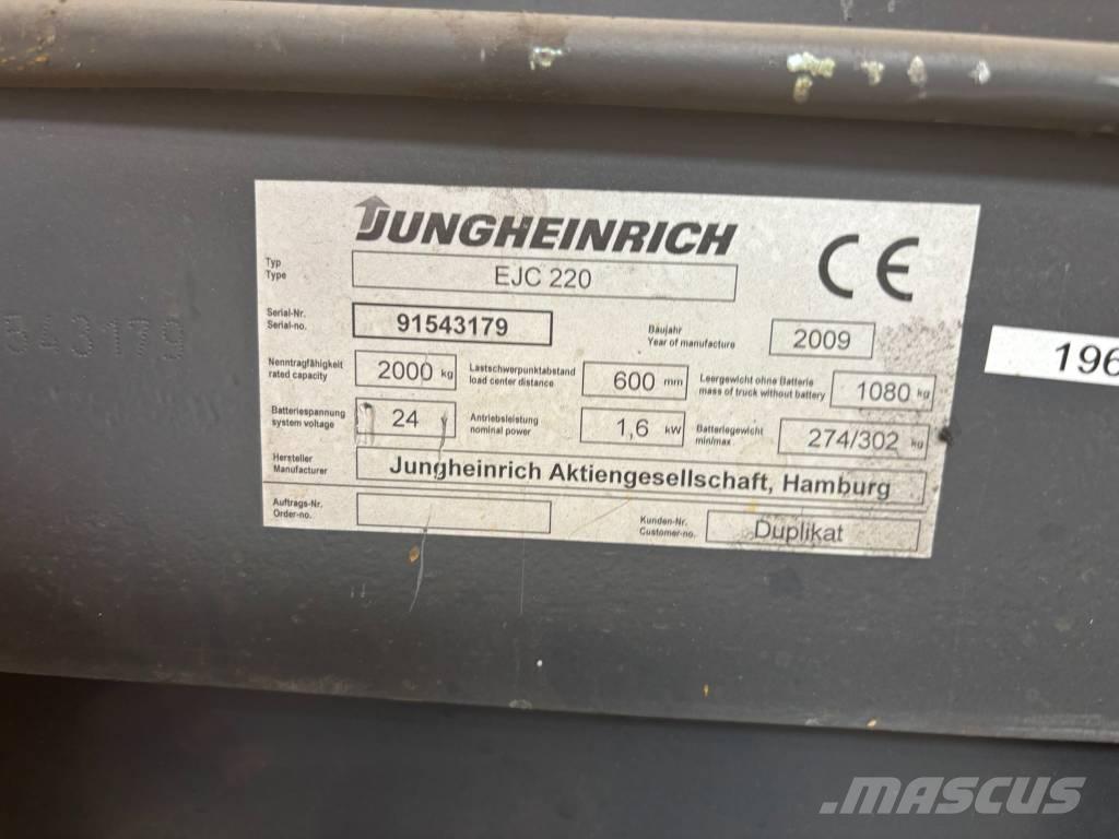 Jungheinrich EJC220 Gerbeur accompagnant