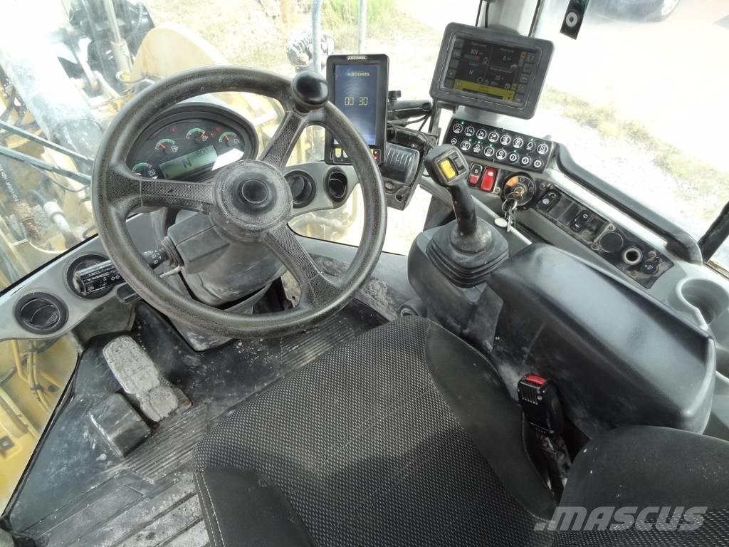 CAT 938 M Chargeuse sur pneus