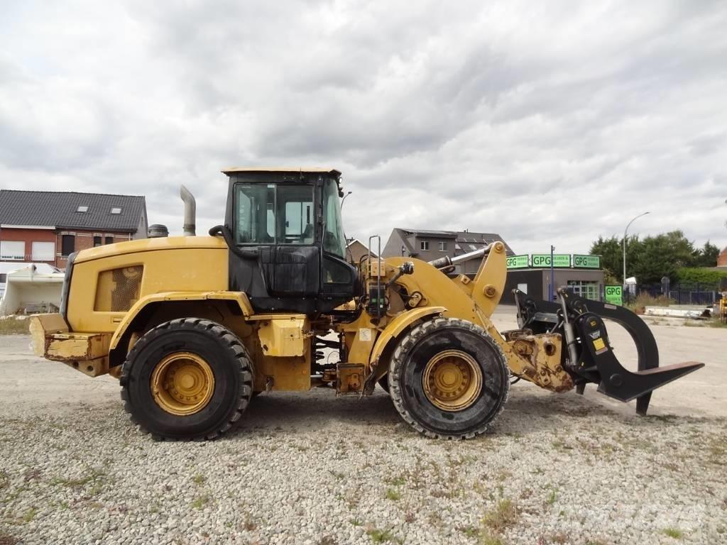 CAT 938 M Chargeuse sur pneus