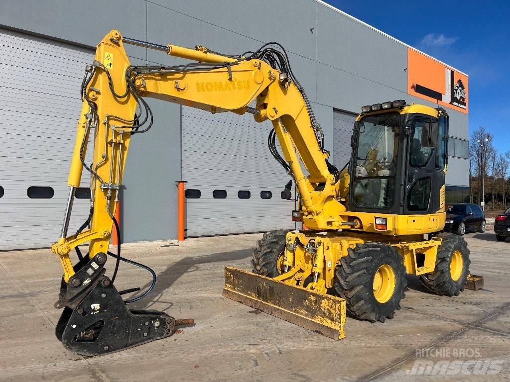 Komatsu PW 98 MR-8 Pelle sur pneus