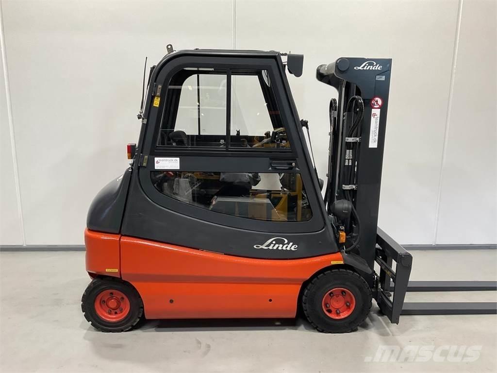 Linde E25P - 02 Chariots élévateurs électriques