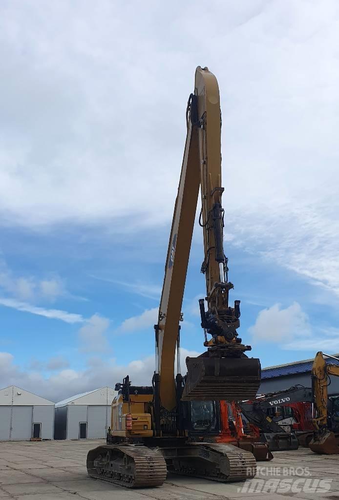 CAT 330 FLN Pelle longue portée