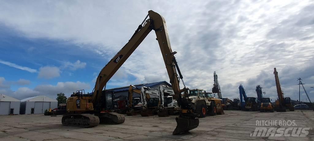 CAT 330 FLN Pelle longue portée