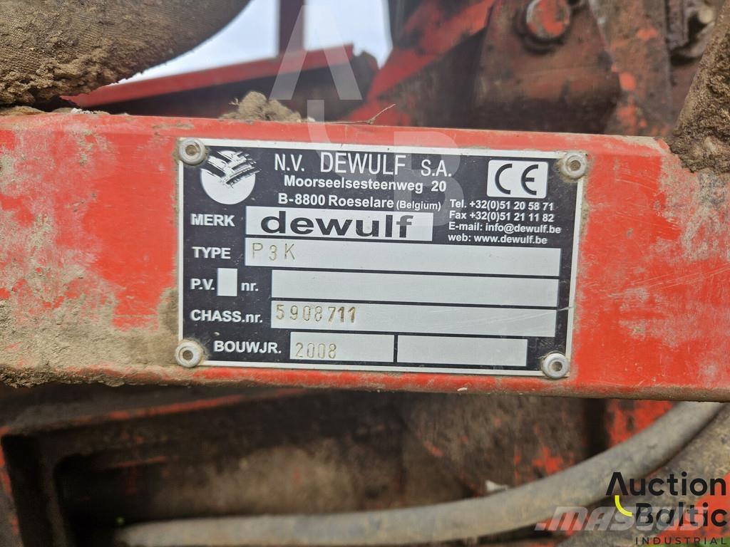 Dewulf P3K Moissonneuse batteuse
