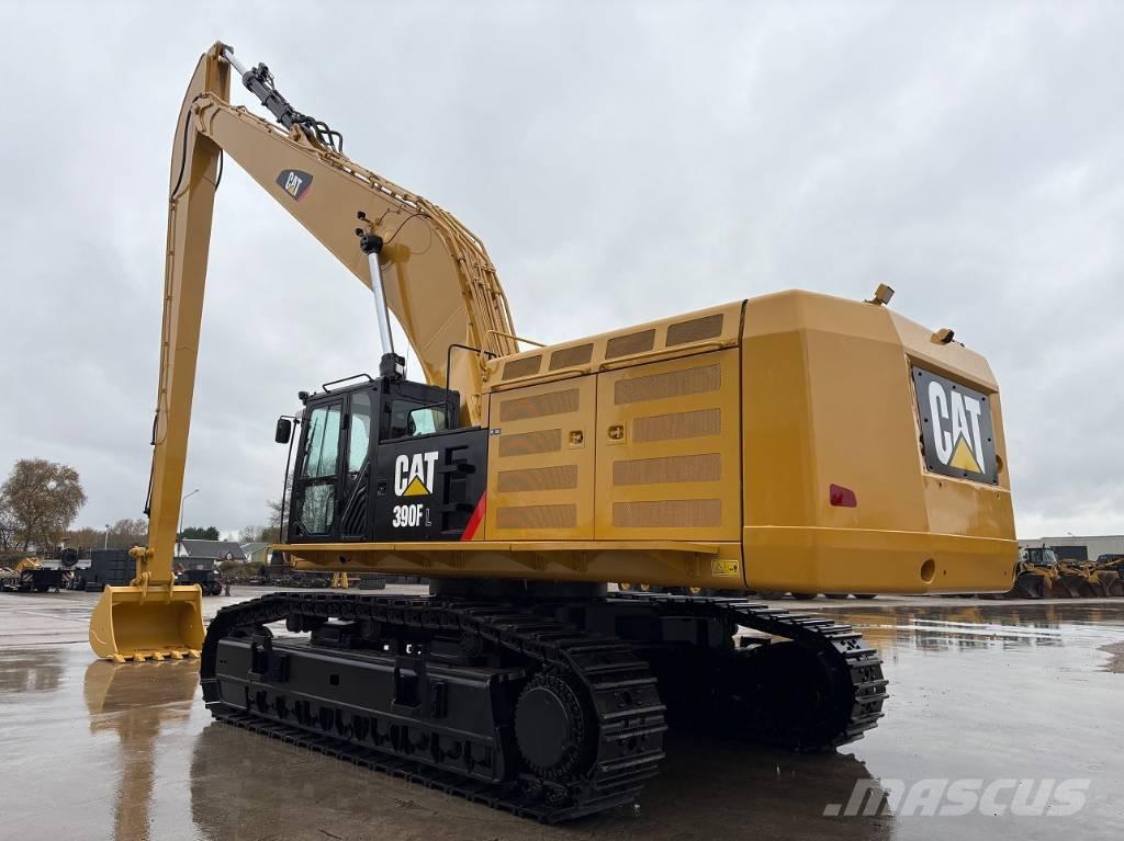 CAT 390F Long Reach Pelle longue portée