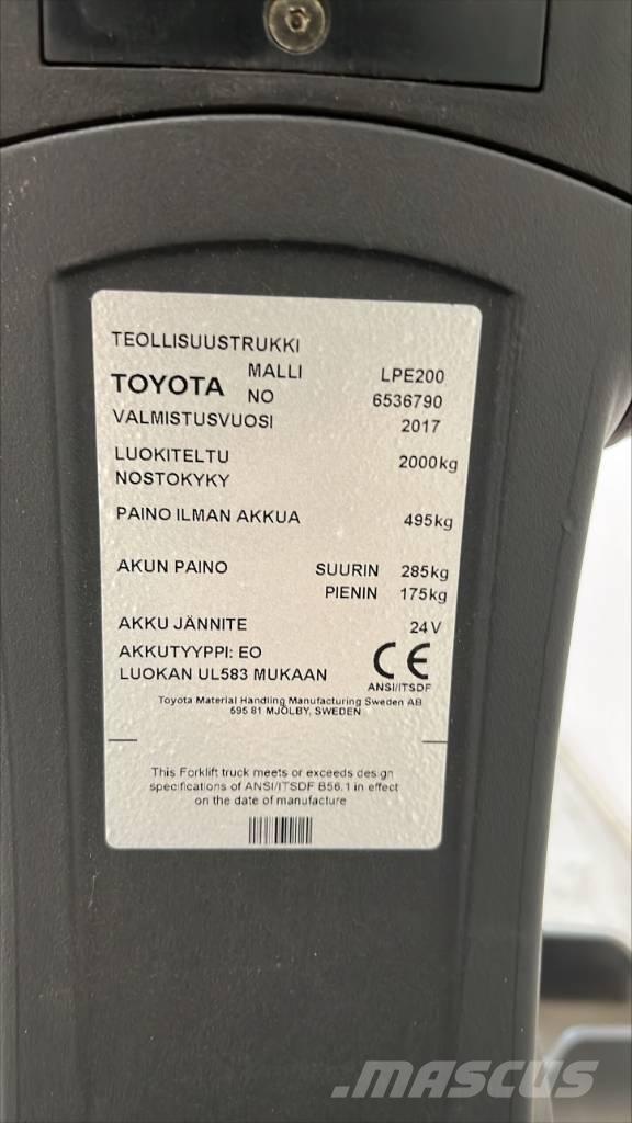 Toyota BT LPE 200 Transpalette accompagnant porté debout