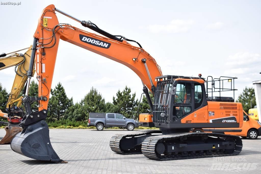 Doosan DX 225 LC-5 Pelle sur chenilles